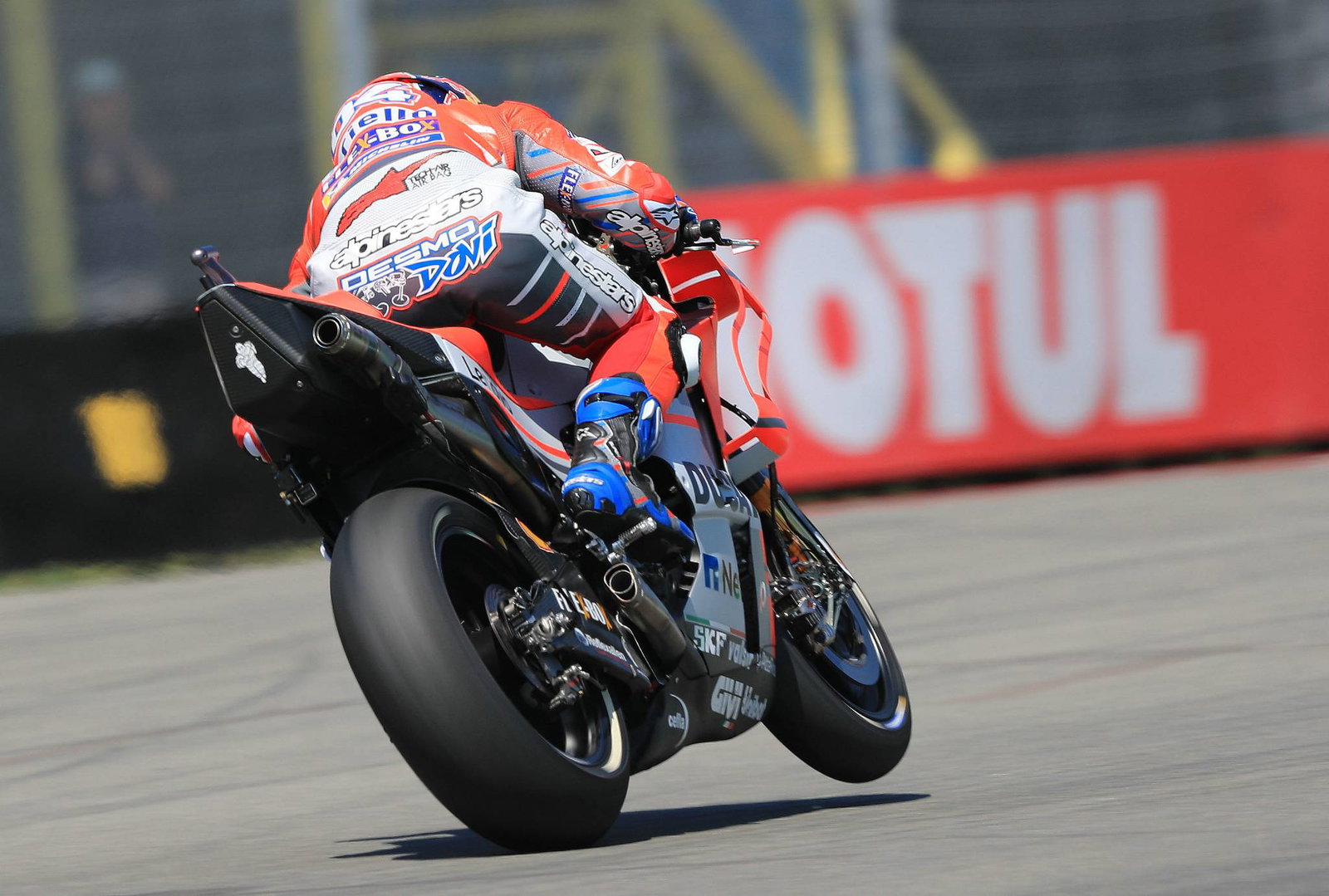 MotoGP: Lorenzo seeking solution for last sector woes