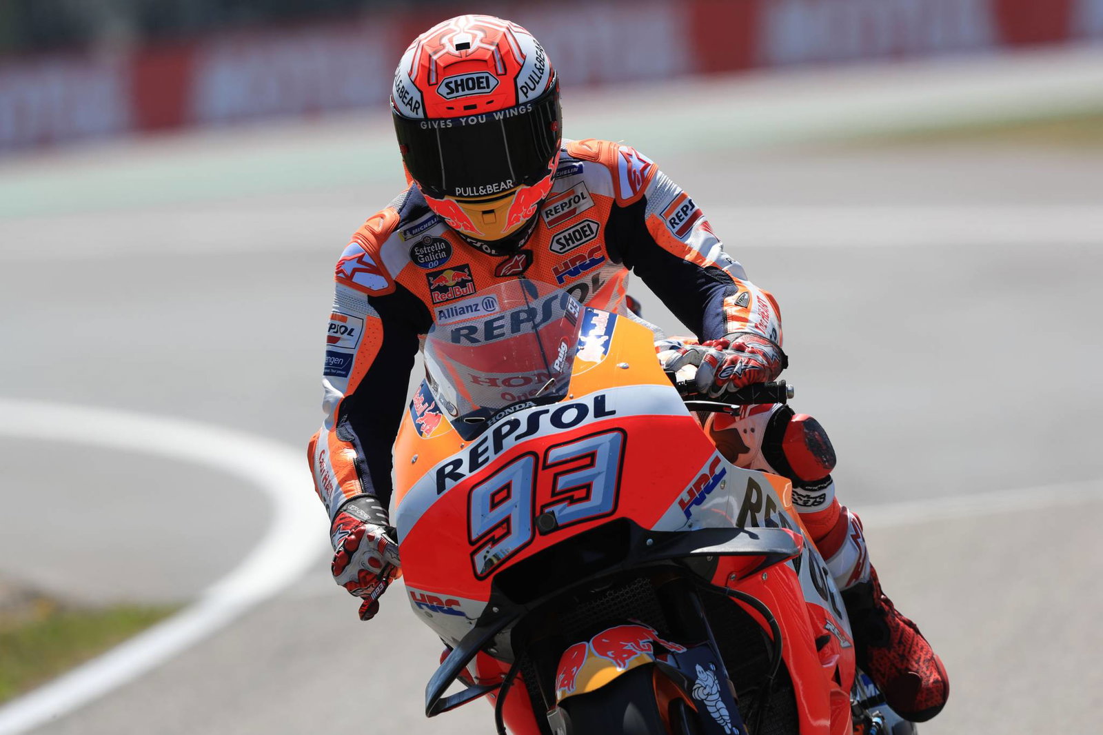 MotoGP Belanda: Marquez menang dalam balapan epik di Assen