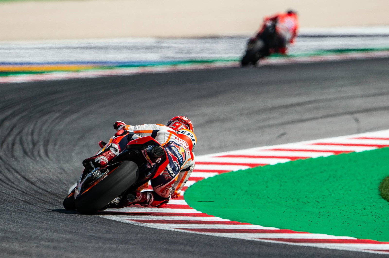 Aragon MotoGP: Marquez mengalahkan Lorenzo, Dovizioso ke posisi teratas
