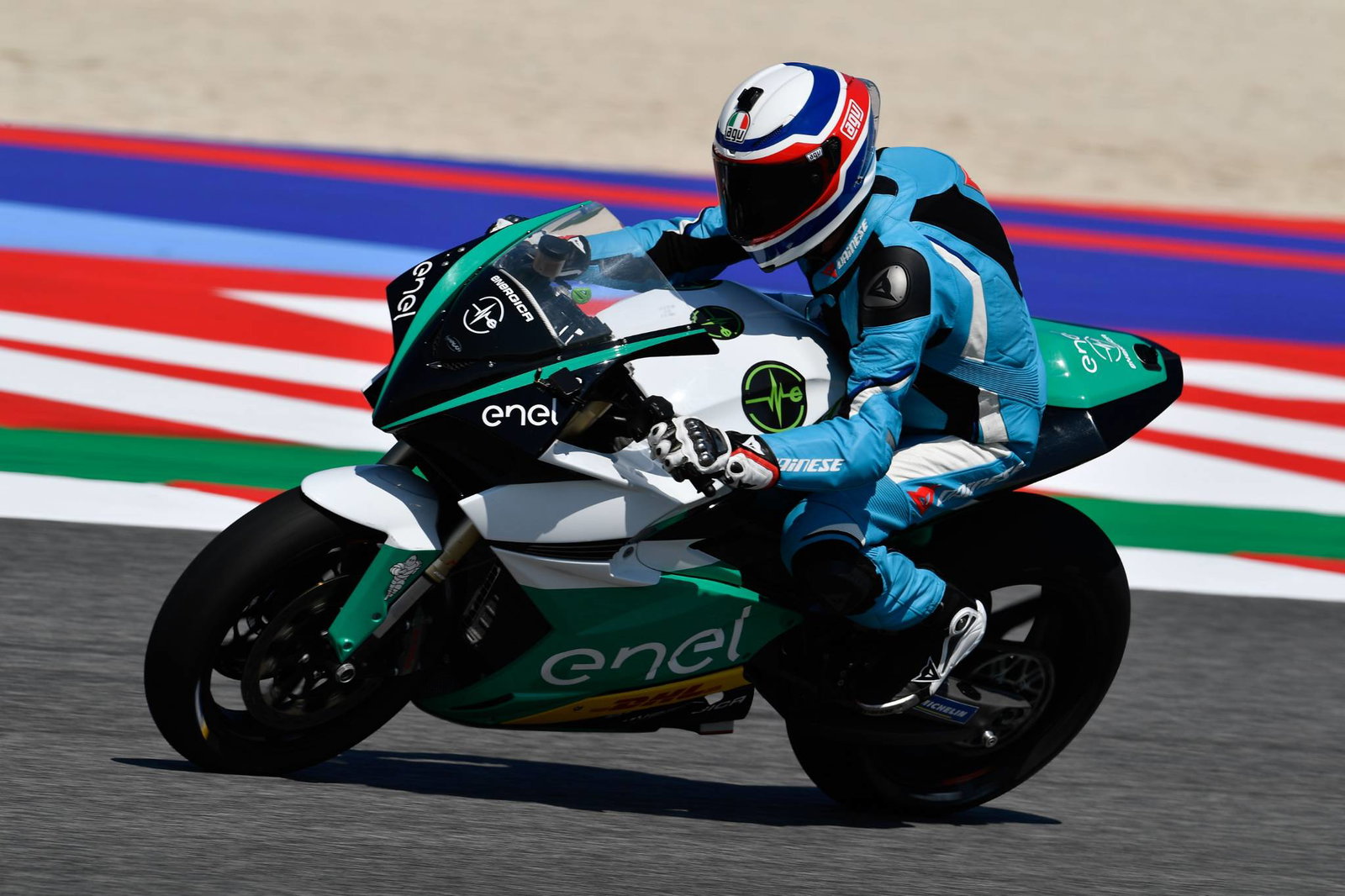 MotoGP Valencia: Rossi vs Vinales for third in championship