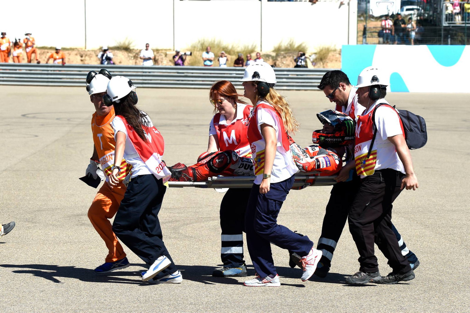 Aragon MotoGP: Lorenzo: 'Marc menghancurkan balapan saya, kaki saya'