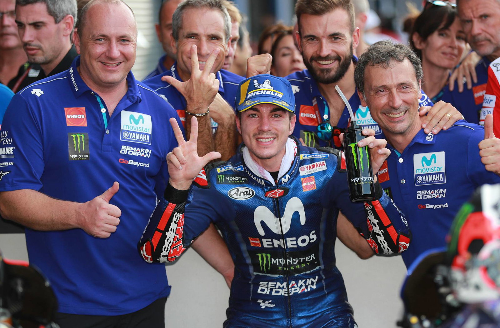 MotoGP Thailand: Rossi fights at the front in Buriram 'cycle race'