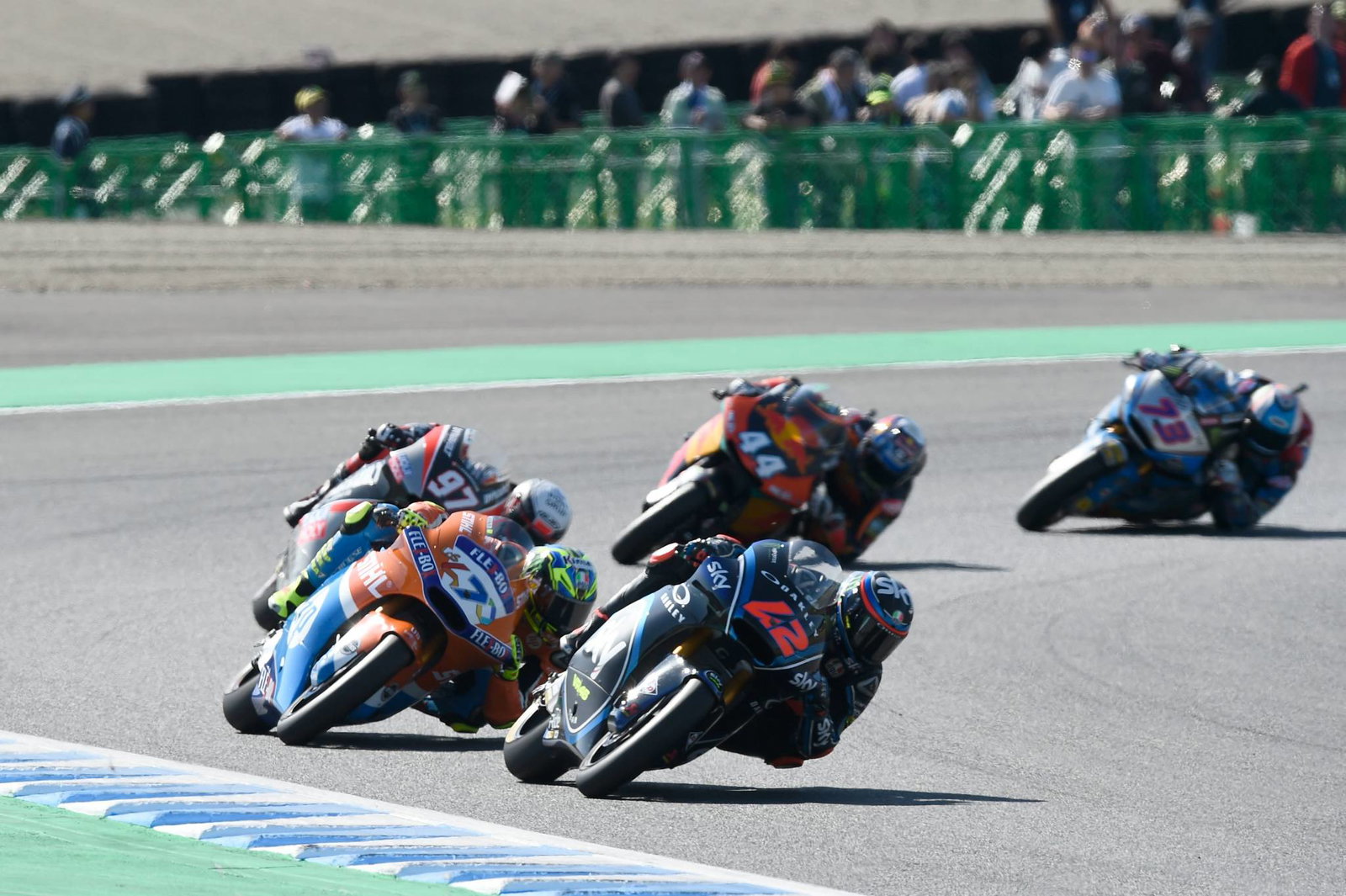 Tes Moto2 Jerez: Lowes memulai dengan cepat era Kemenangan