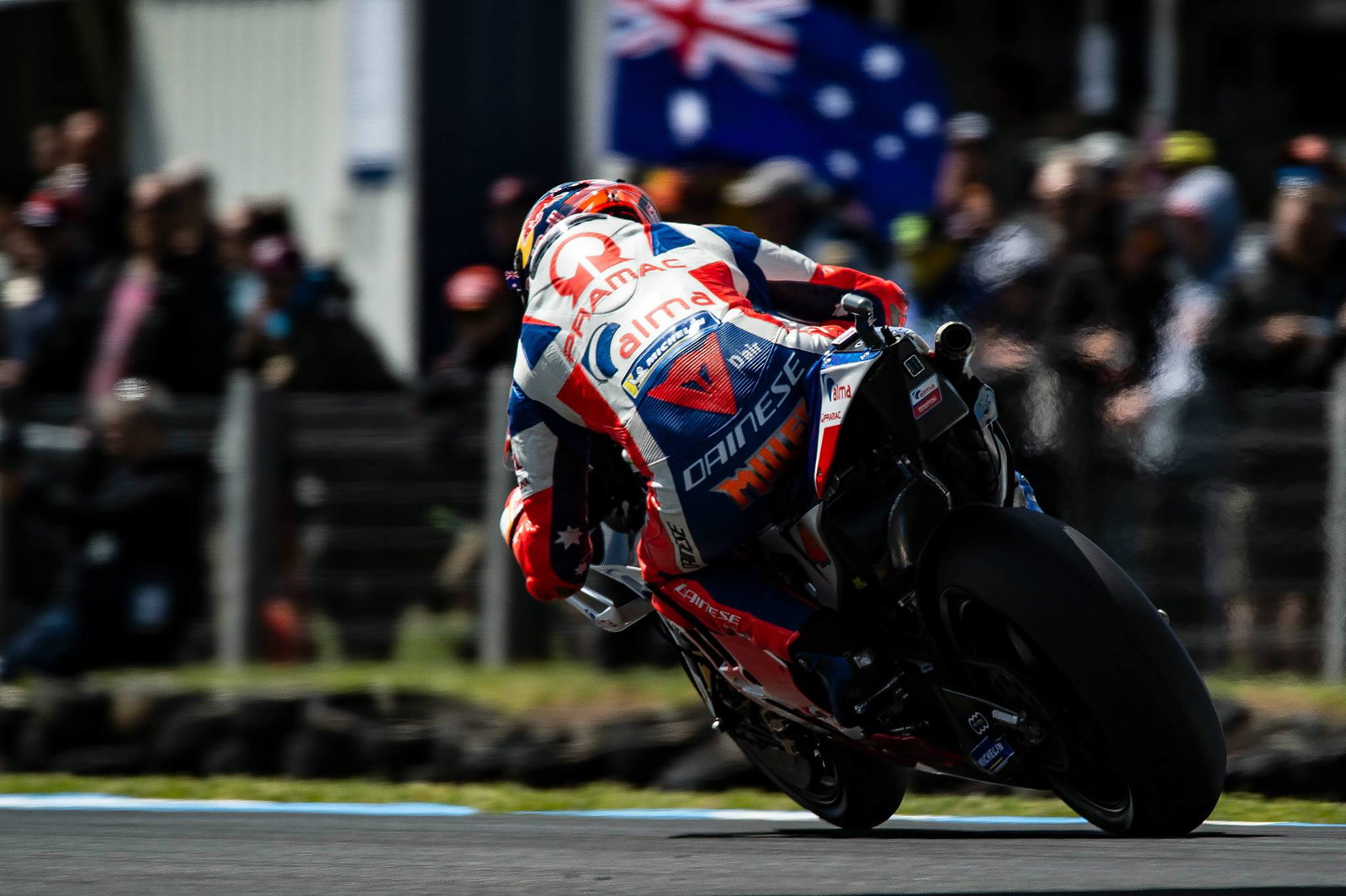 'It controls you! - Quartararo, Marquez, Rossi offer Iker advice