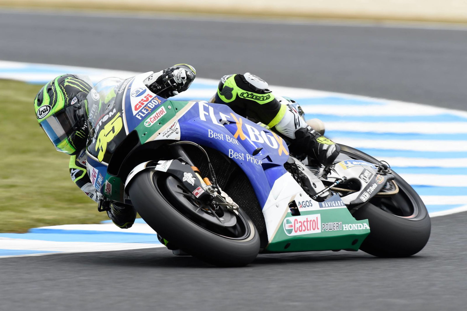 MotoGP Australia: Iannone memimpin Petrucci di FP2 yang ketat