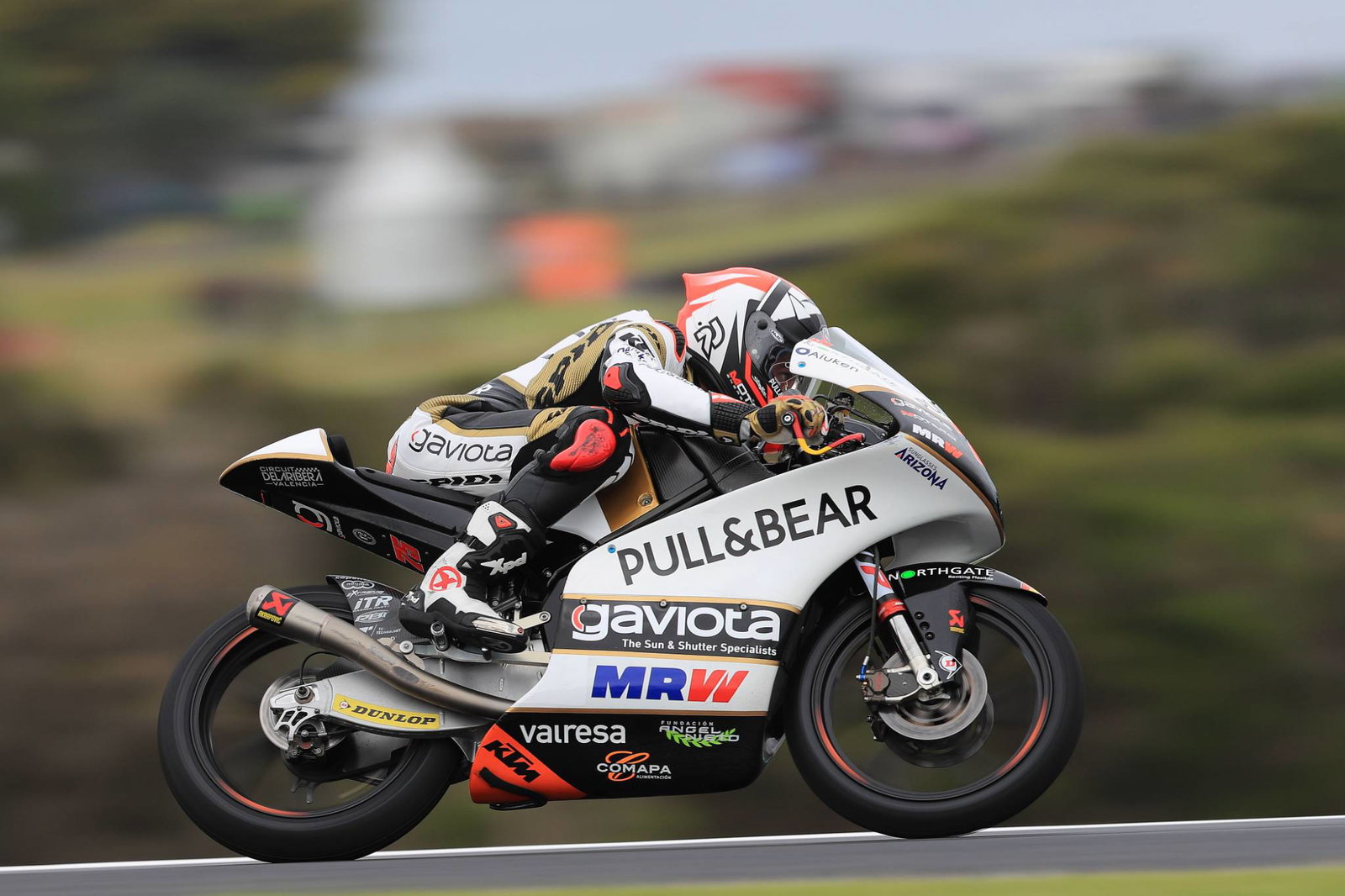 Moto3 Australia: Pole gives Martin advantage, Bezzecchi a distant 15th