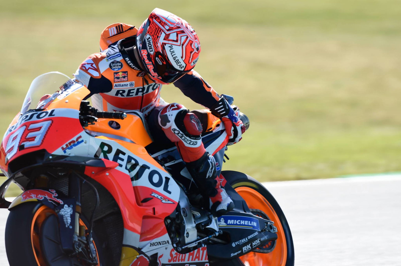 MotoGP: Iannone menghindari Zarco yang 'sangat menakutkan', insiden Marquez