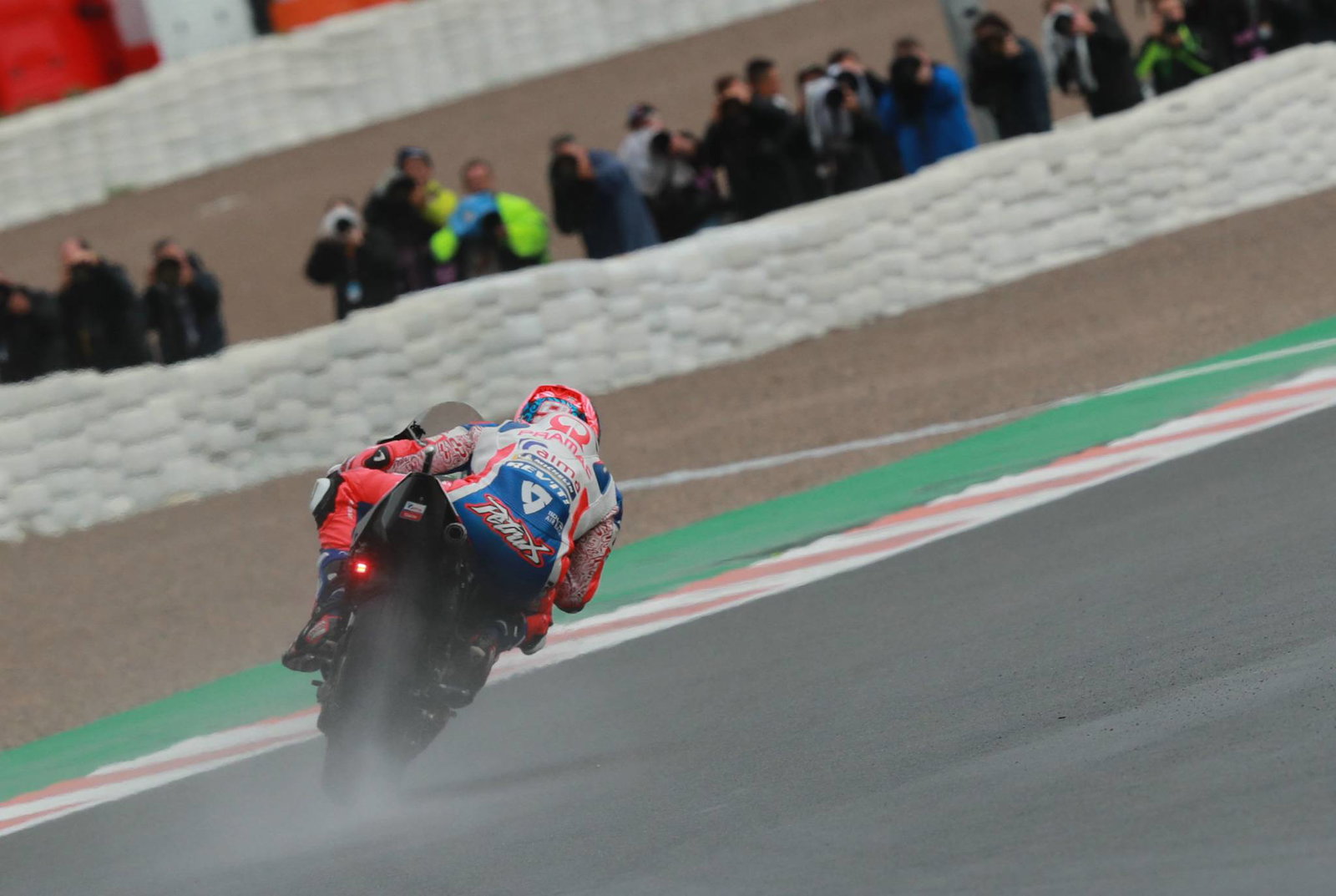 Miller explains how ‘wetter than Silverstone’ Valencia is no issue