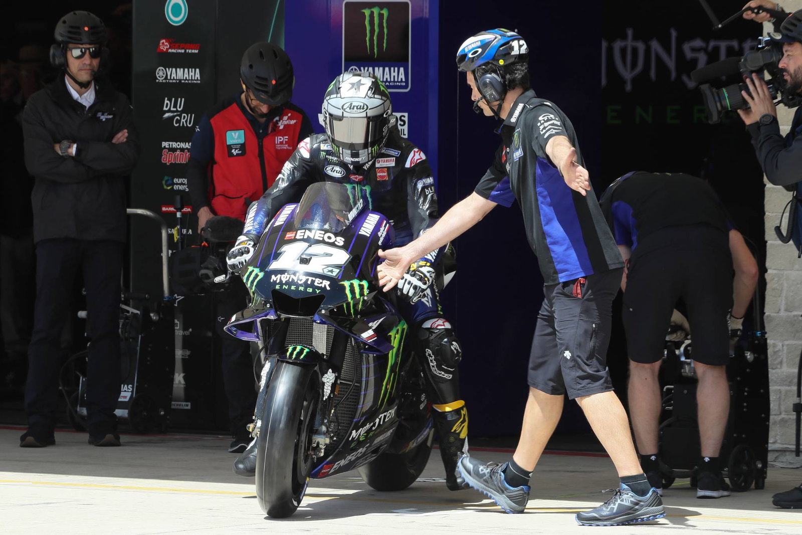 Dovi, Ducati di puncak dunia menuju ke Jerez