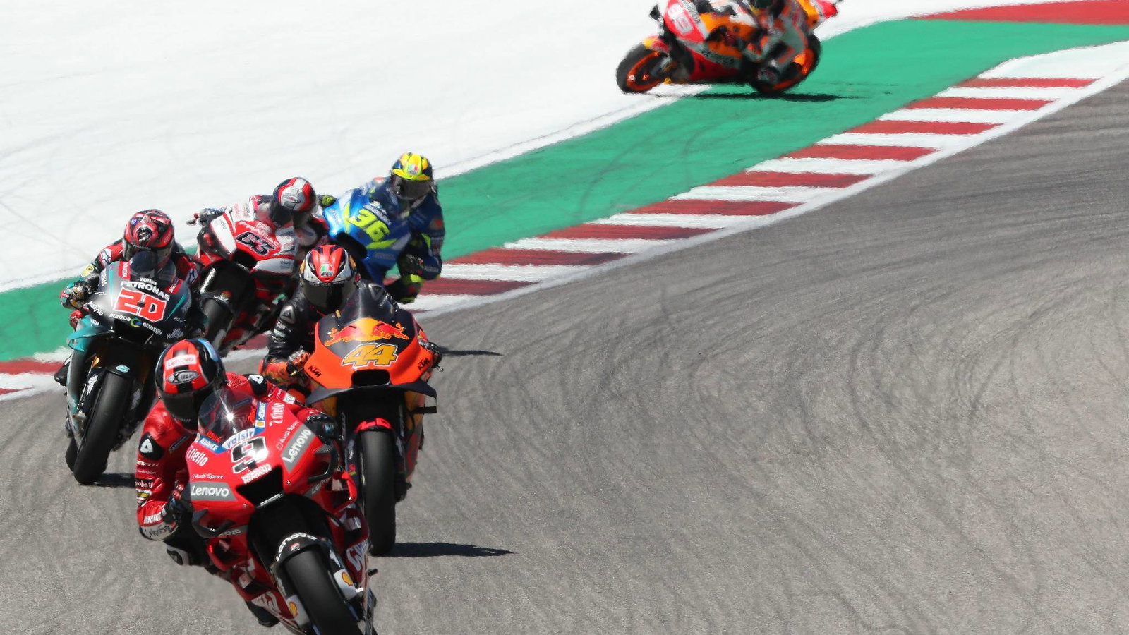 Austin: Petrucci 'senang dengan poin, tidak senang dengan jarak'