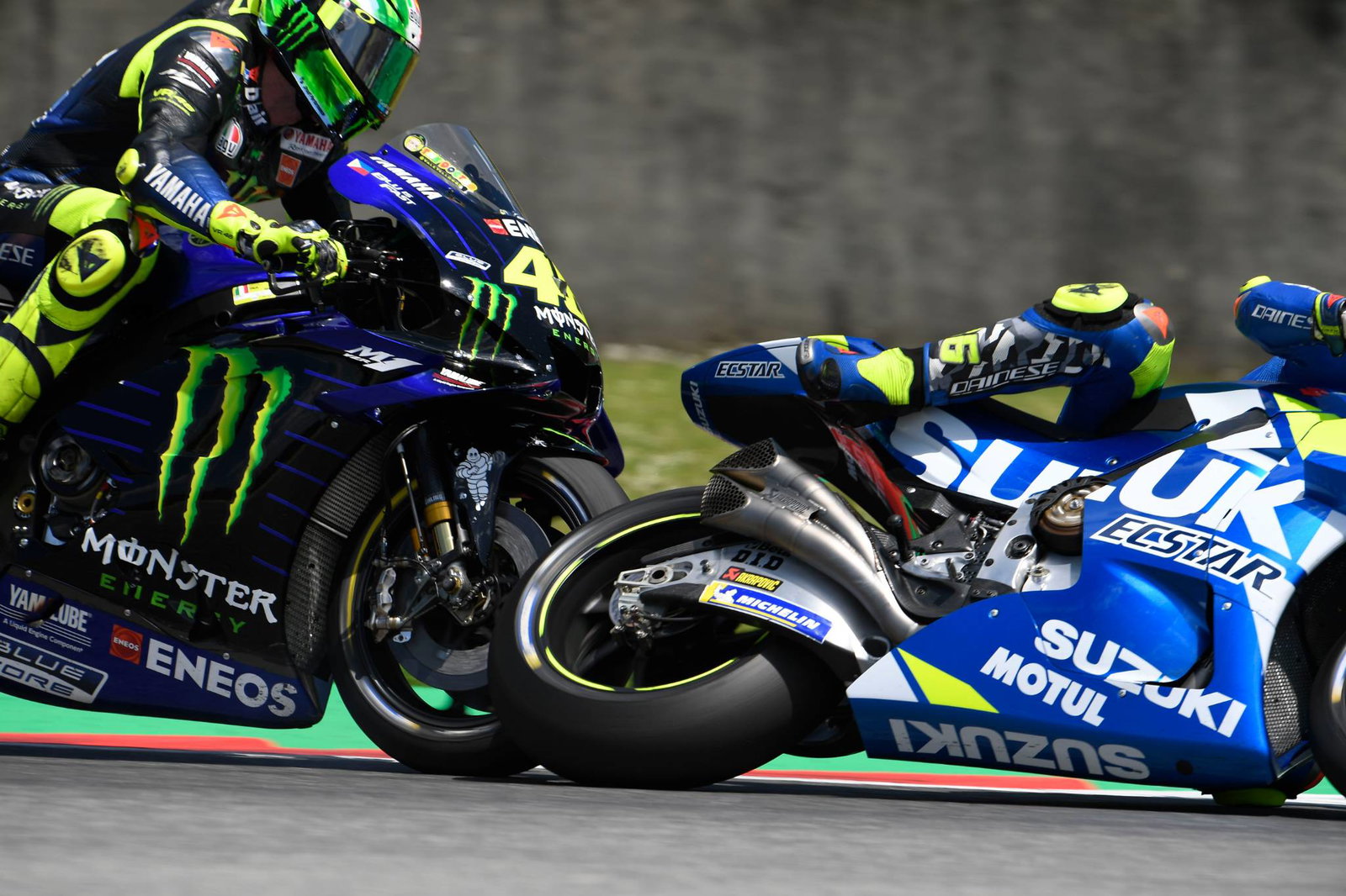 Mugello: Mir scores points despite Rossi contact