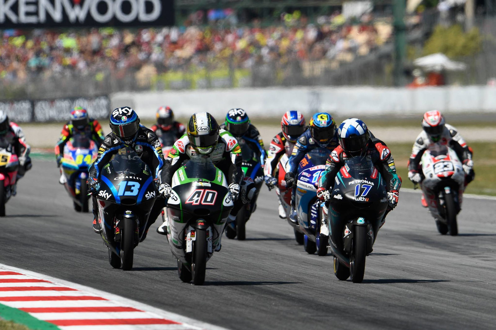Moto3 Catalunya: Ramirez meraih kemenangan perdananya setelah thriller lap terakhir