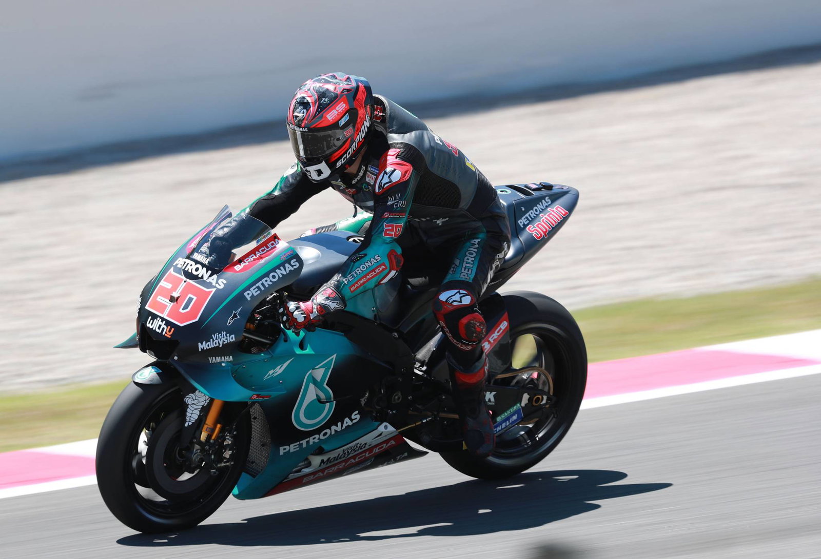 Lorenzo: Saya mengalami cukup banyak rasa sakit di motor