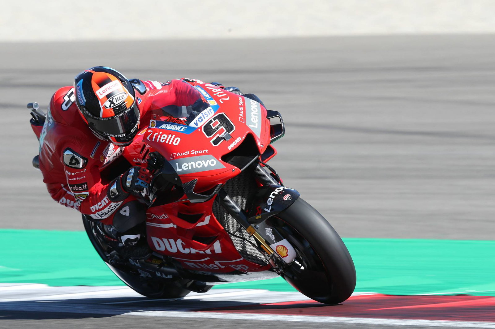 KymiRing menjalani pemeriksaan MotoGP sebelum tes