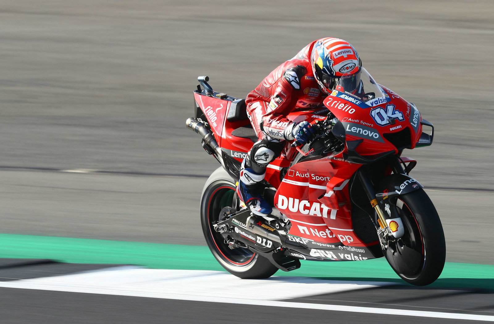 Silverstone: 'Great lap. I enjoy very much' - Rossi second on grid