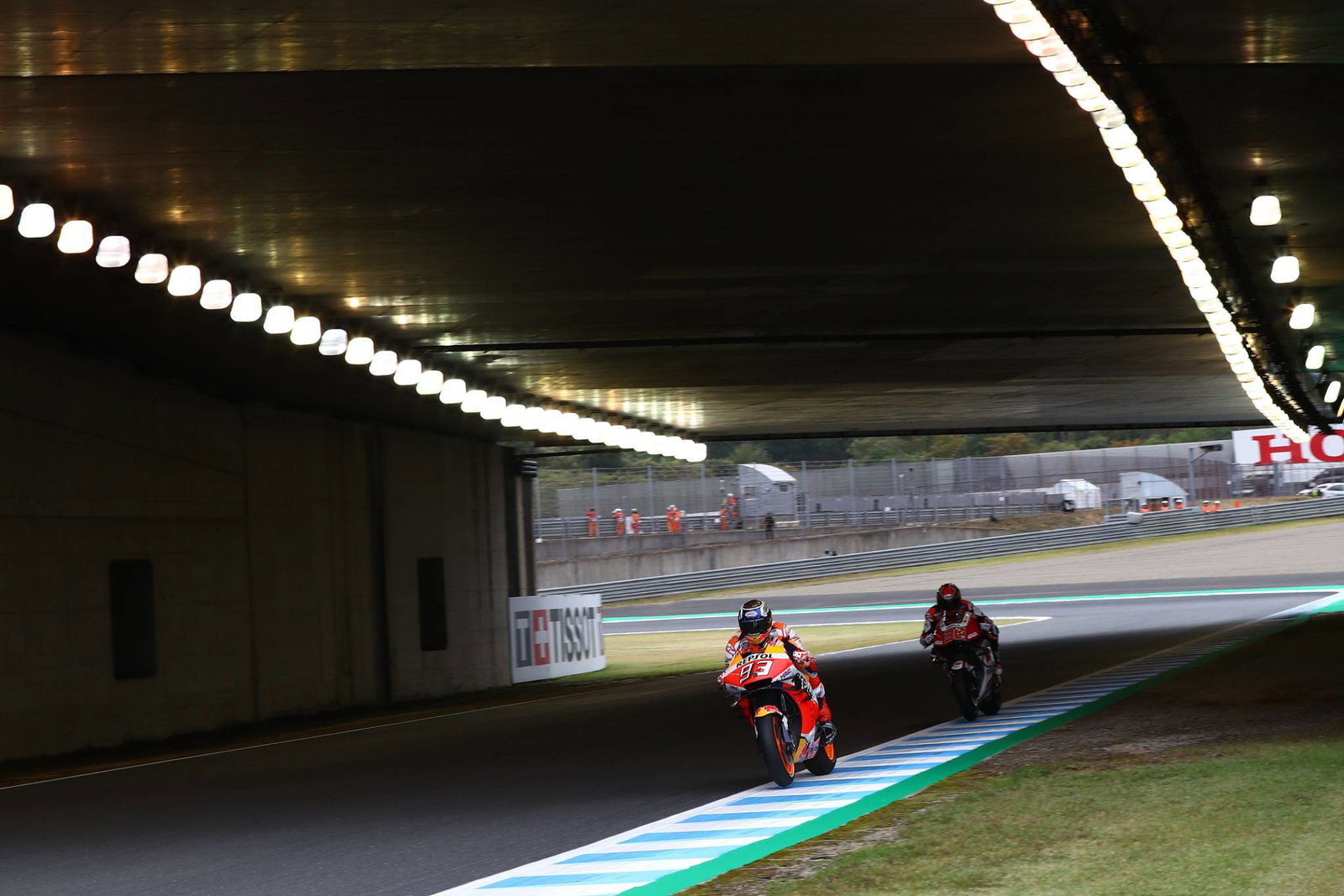 Marquez sees off Yamaha charge for maiden Japanese MotoGP pole