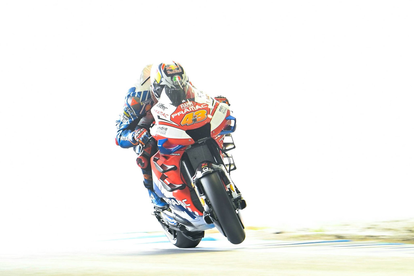 Quartararo melawan balik Vinales saat Yamaha tampil mengesankan di Motegi