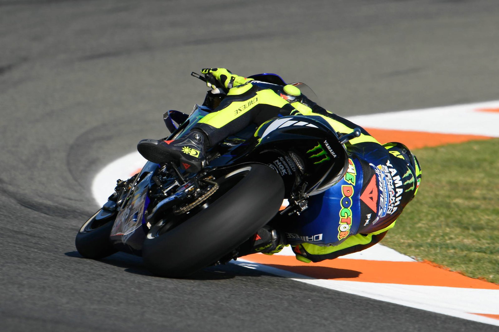 Vinales tops Valencia test, but 'still 8km/h difference'