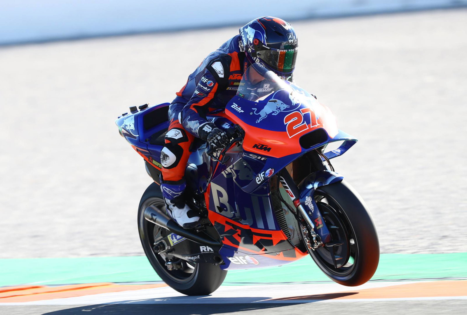 Tes Valencia: Tembakan Iannone: Kami mendorong sedikit melebihi batas…