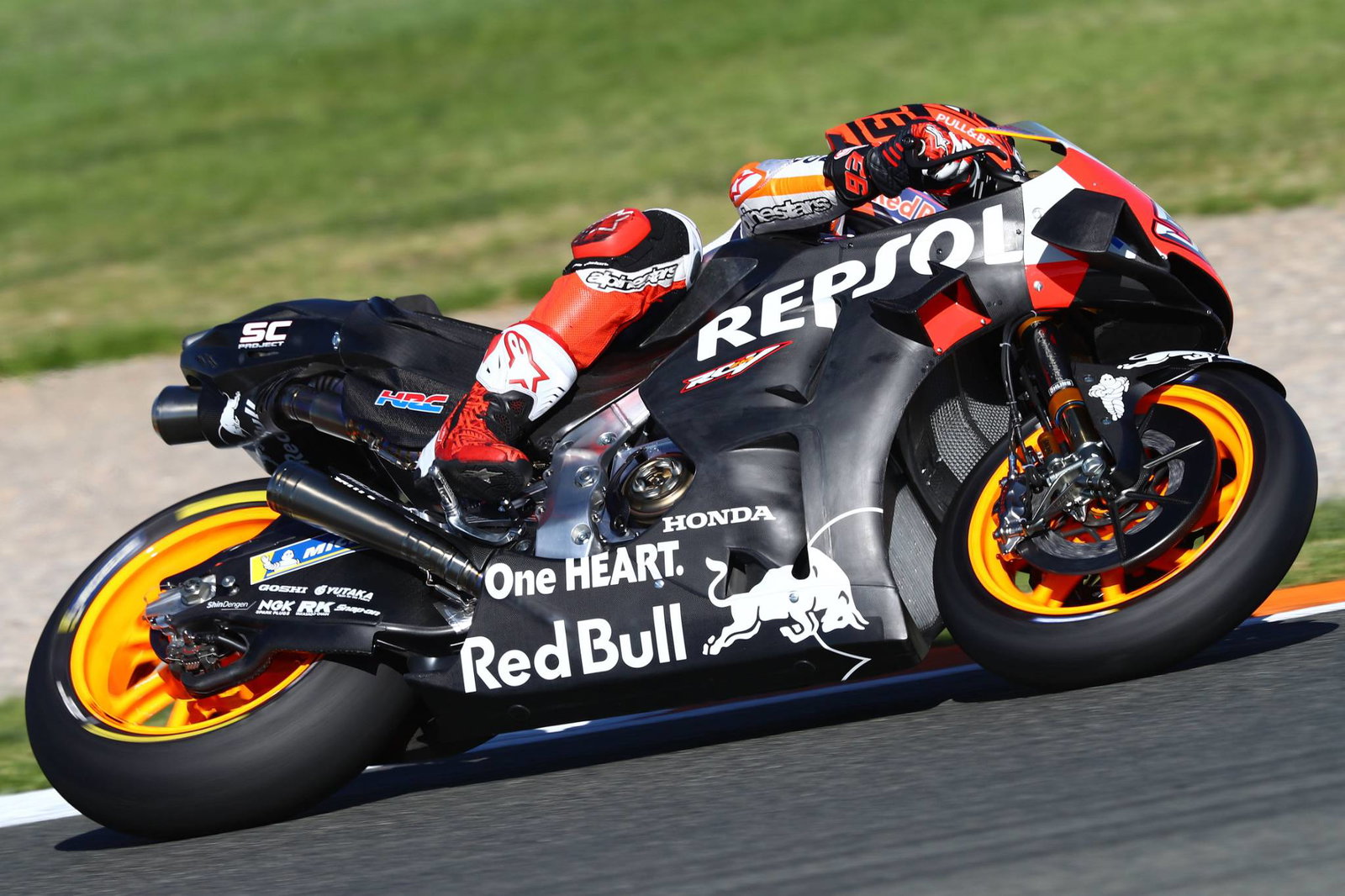 Valencia: Rossi: Kepala kru baru, motor baru