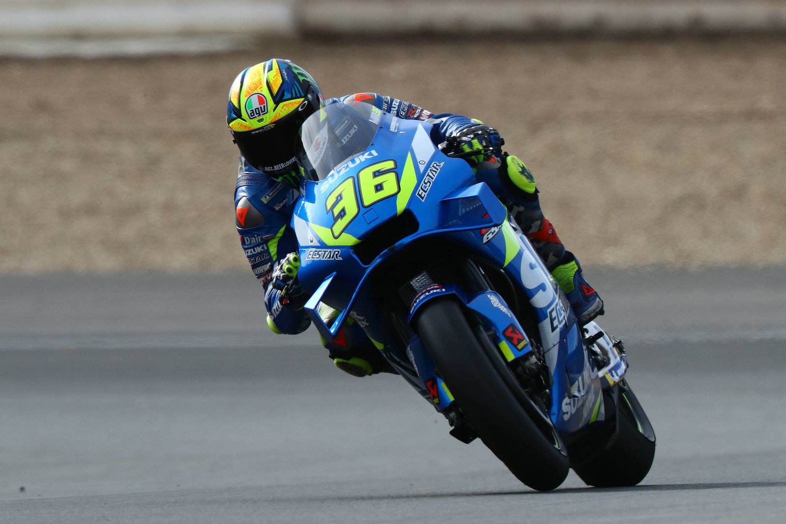 Rossi mencari tenaga lebih, pengiriman mulus