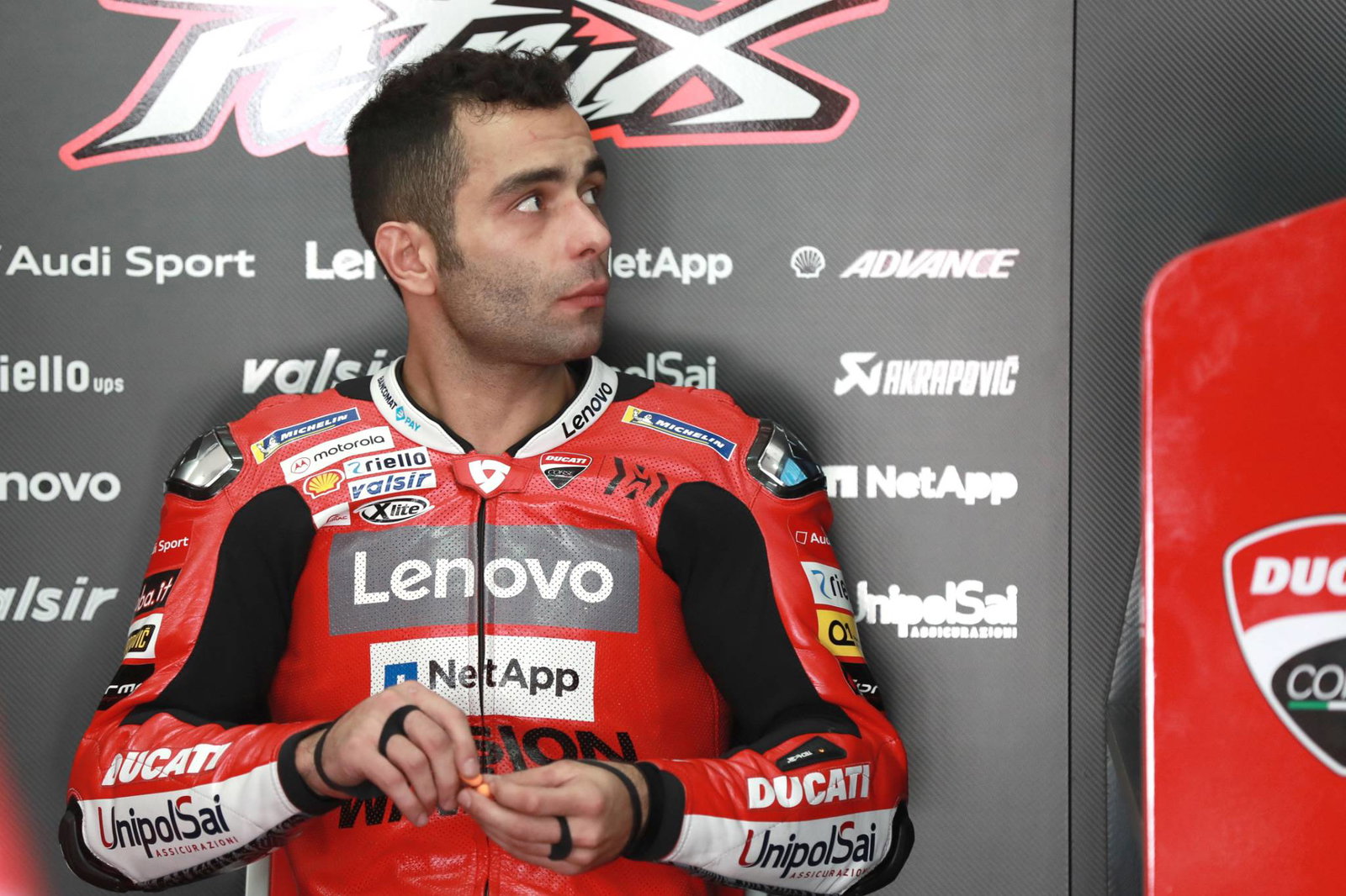 MotoGP Gossip: “Valentino Rossi’s ex-crew chief was useless”