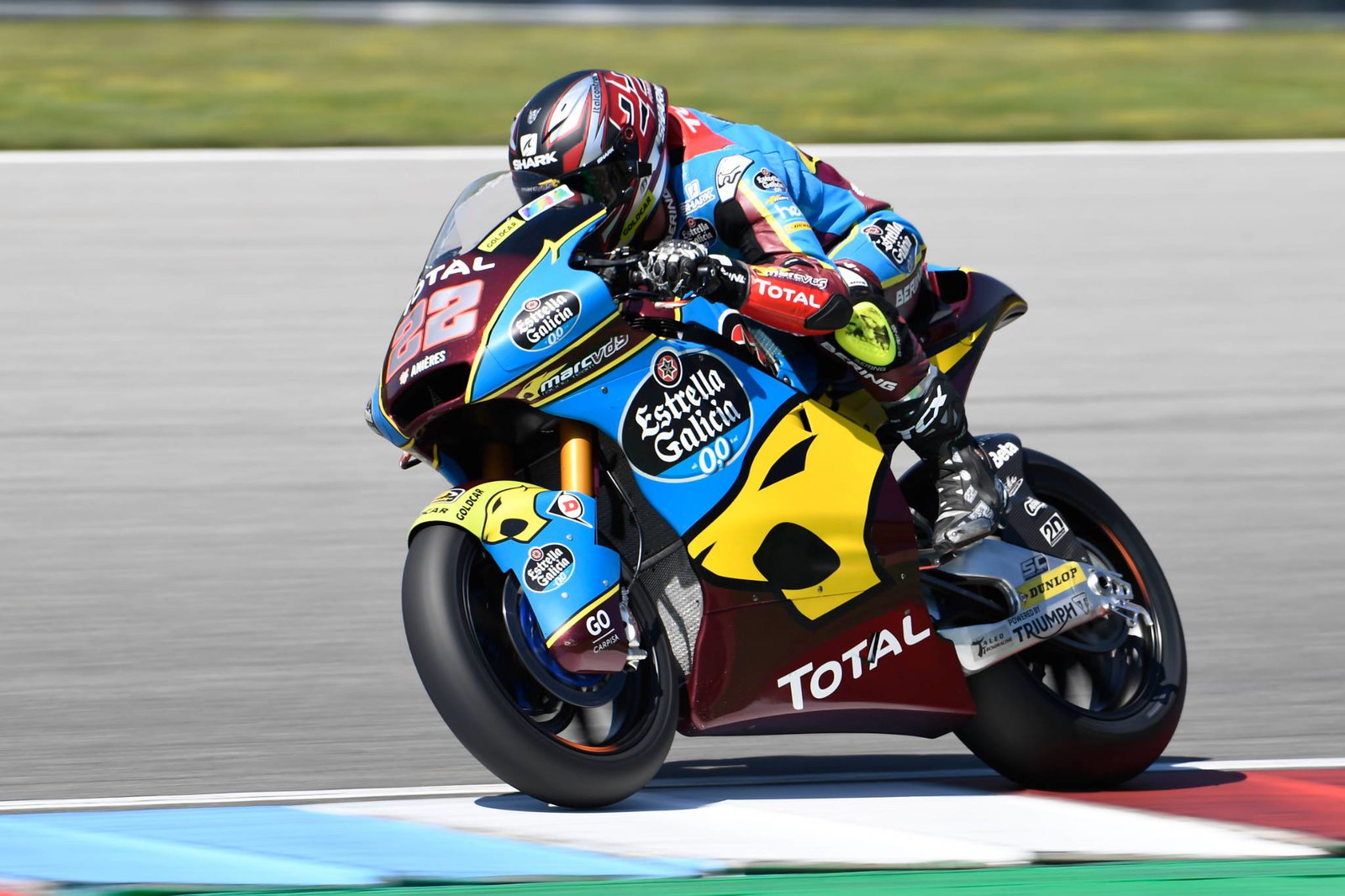 Moto2 Brno: Lap awal mengangkat Roberts kembali ke pole
