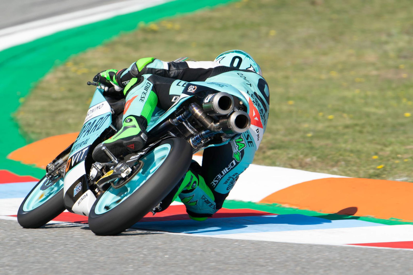 Moto3 Brno: Foggia flies to first Moto3 win