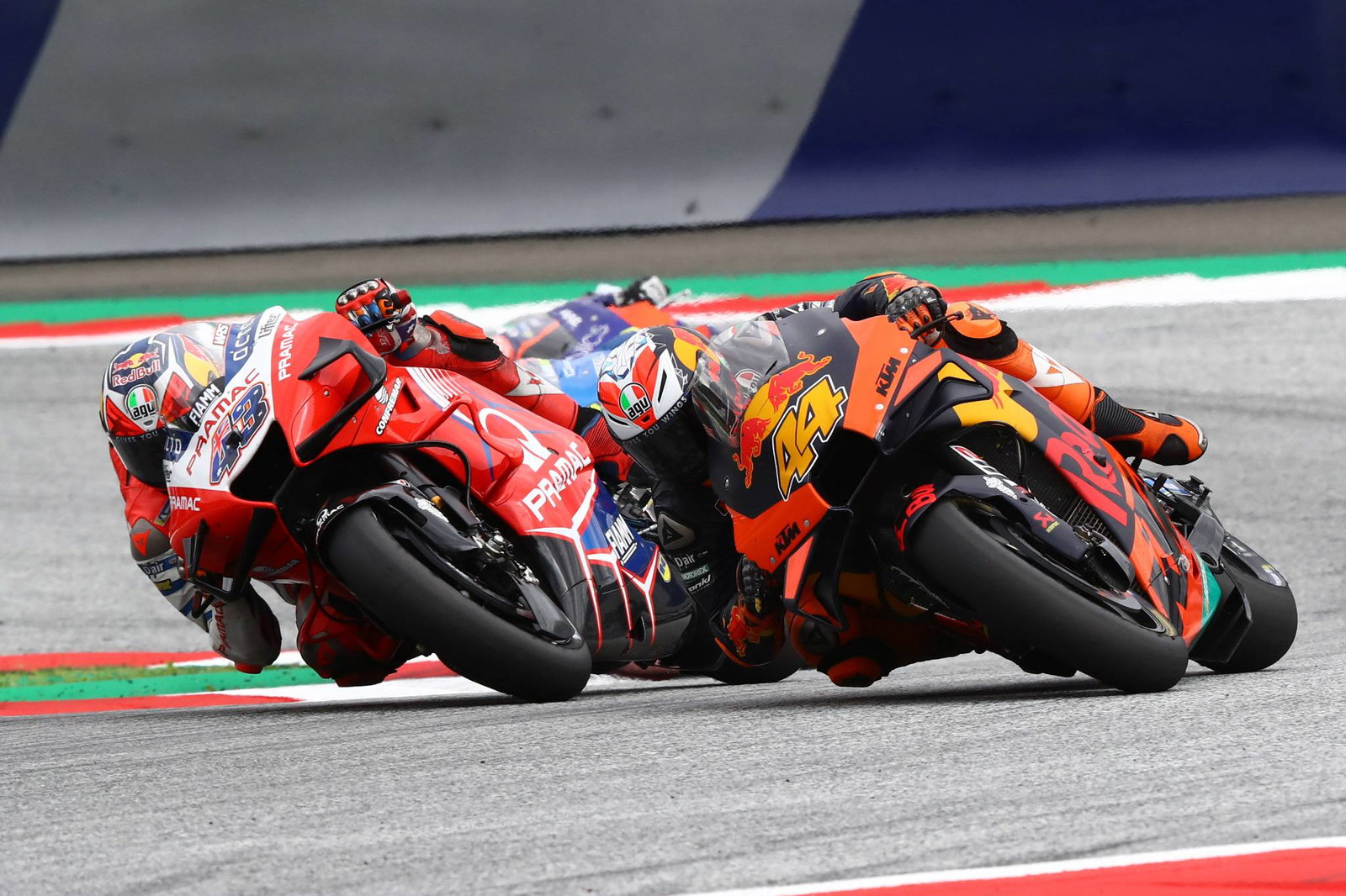 Aprilia berterima kasih kepada rival MotoGP atas izin ganti piston
