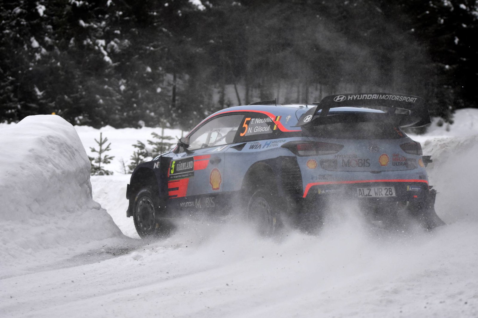 WRC: Neuville edges clear of Breen towards Rally Sweden victory