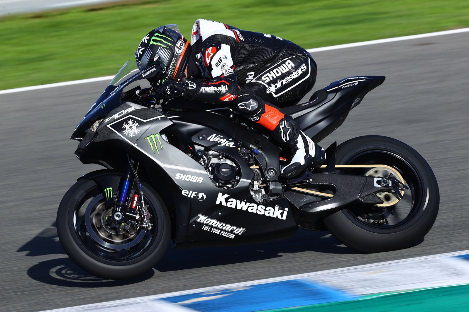 Pluses and minuses' as Rea gives new Kawasaki ZX-10RR a powerful