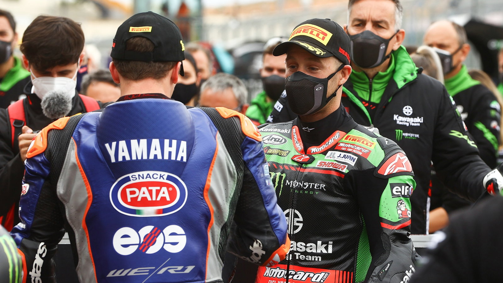 Garrett Gerloff and Jonathan Rea after race incident, Aragon WorldSBK Race2, 2021