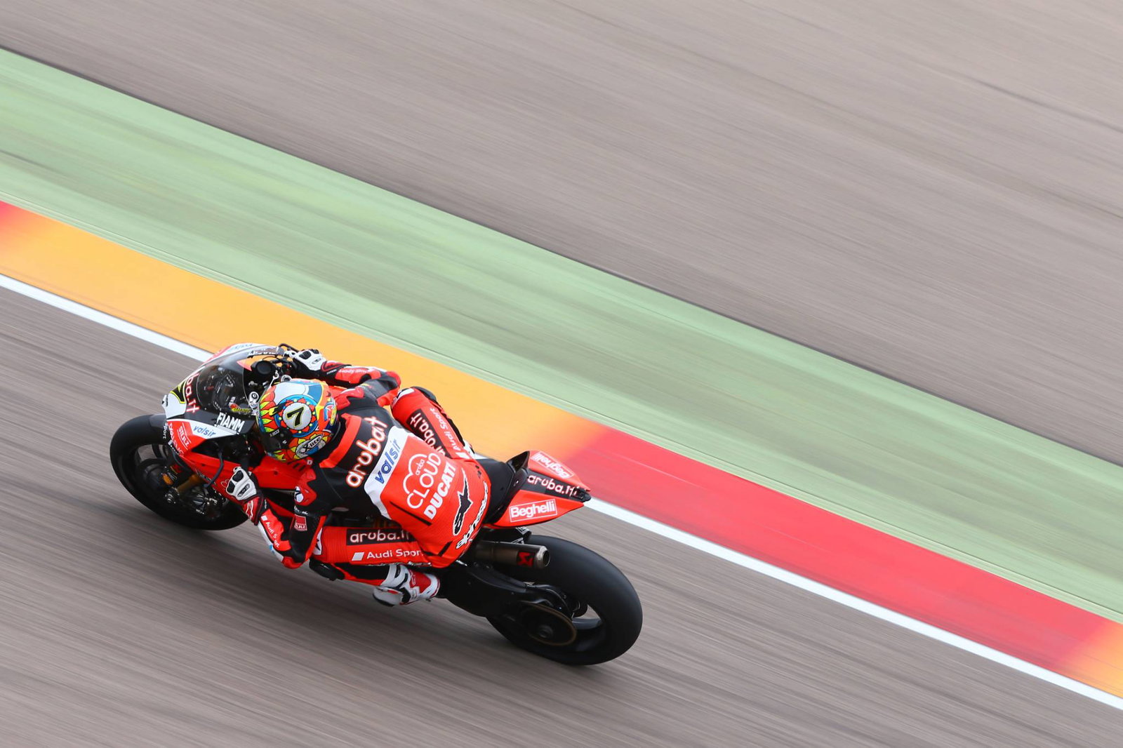 Camier menderita cedera dada, patah tulang rusuk di Aragon terjatuh