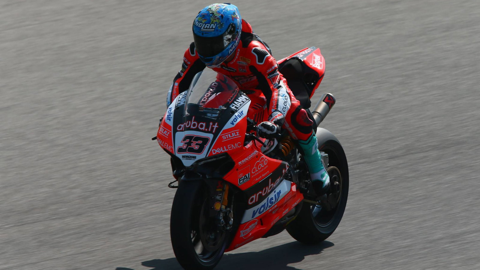 WorldSBK: Melandri closes up to Rea in FP2