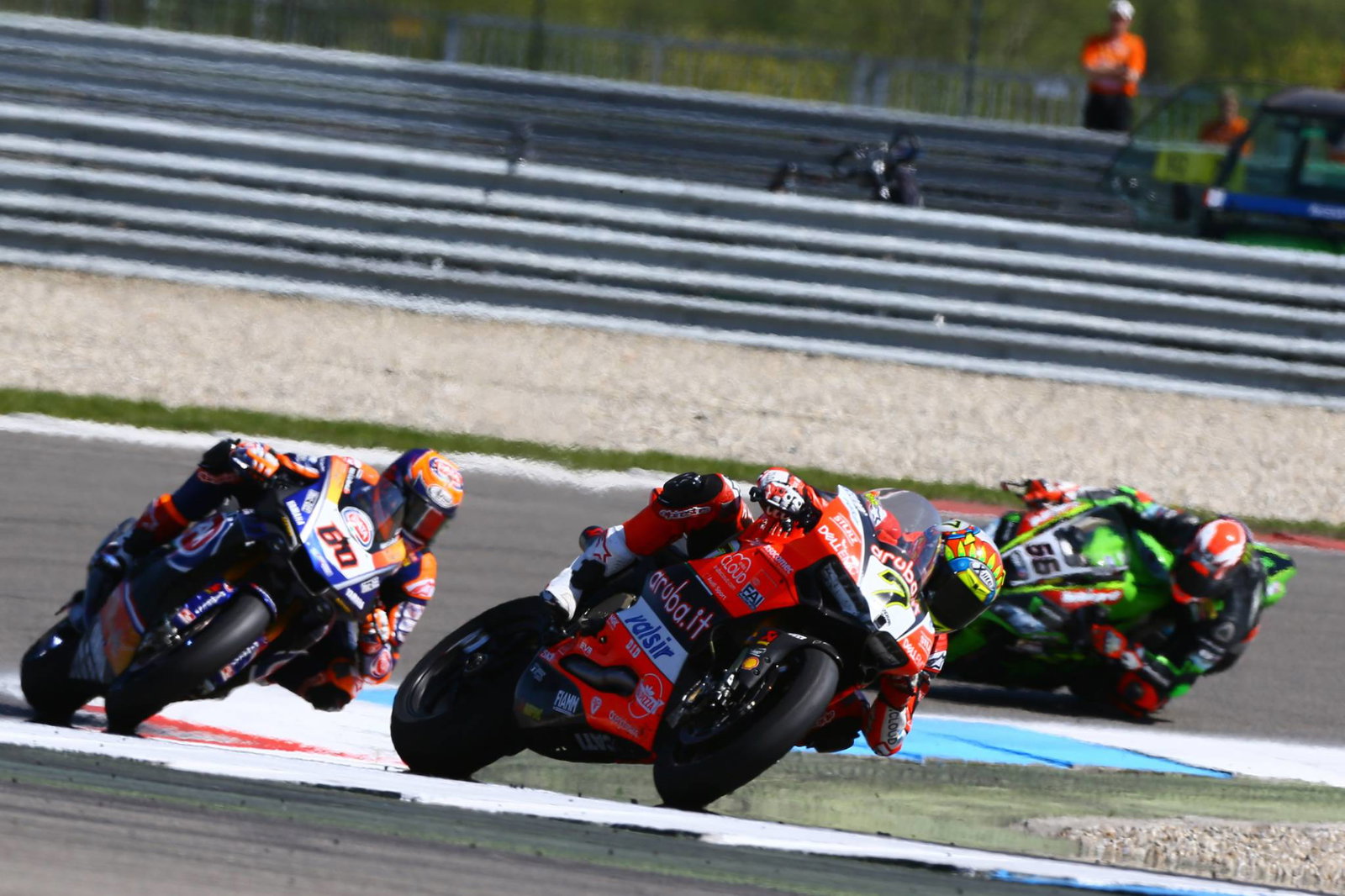 Laverty, Camier memberi lampu hijau untuk FP1 di Imola