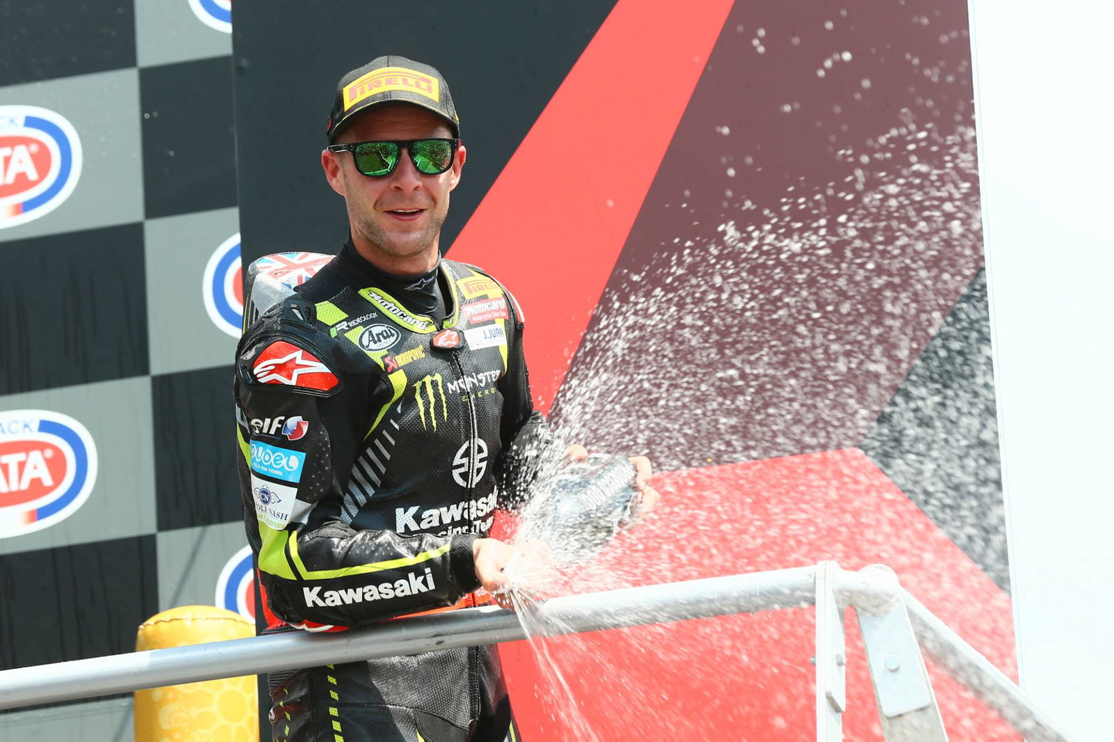 Donington Park: Camier bersiap untuk menggertakkan gigi untuk pulang ke putaran kedua