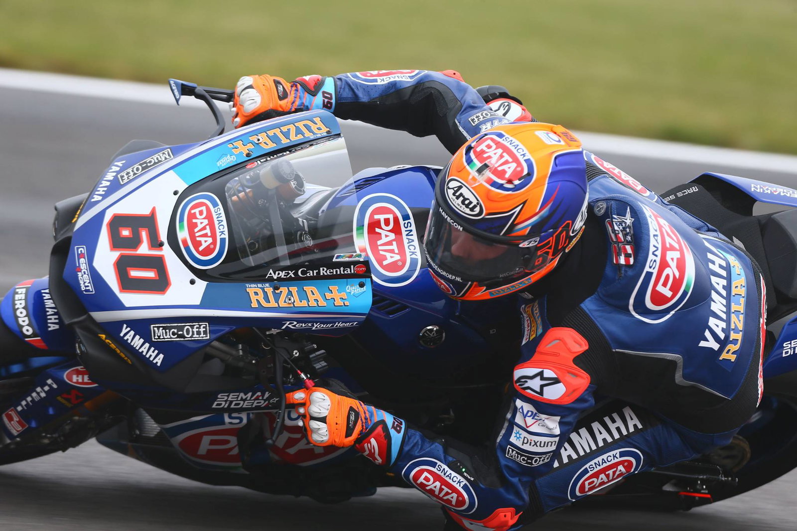 Kemenangan Maiden World Superbike untuk van der Mark di film thriller Donington Park