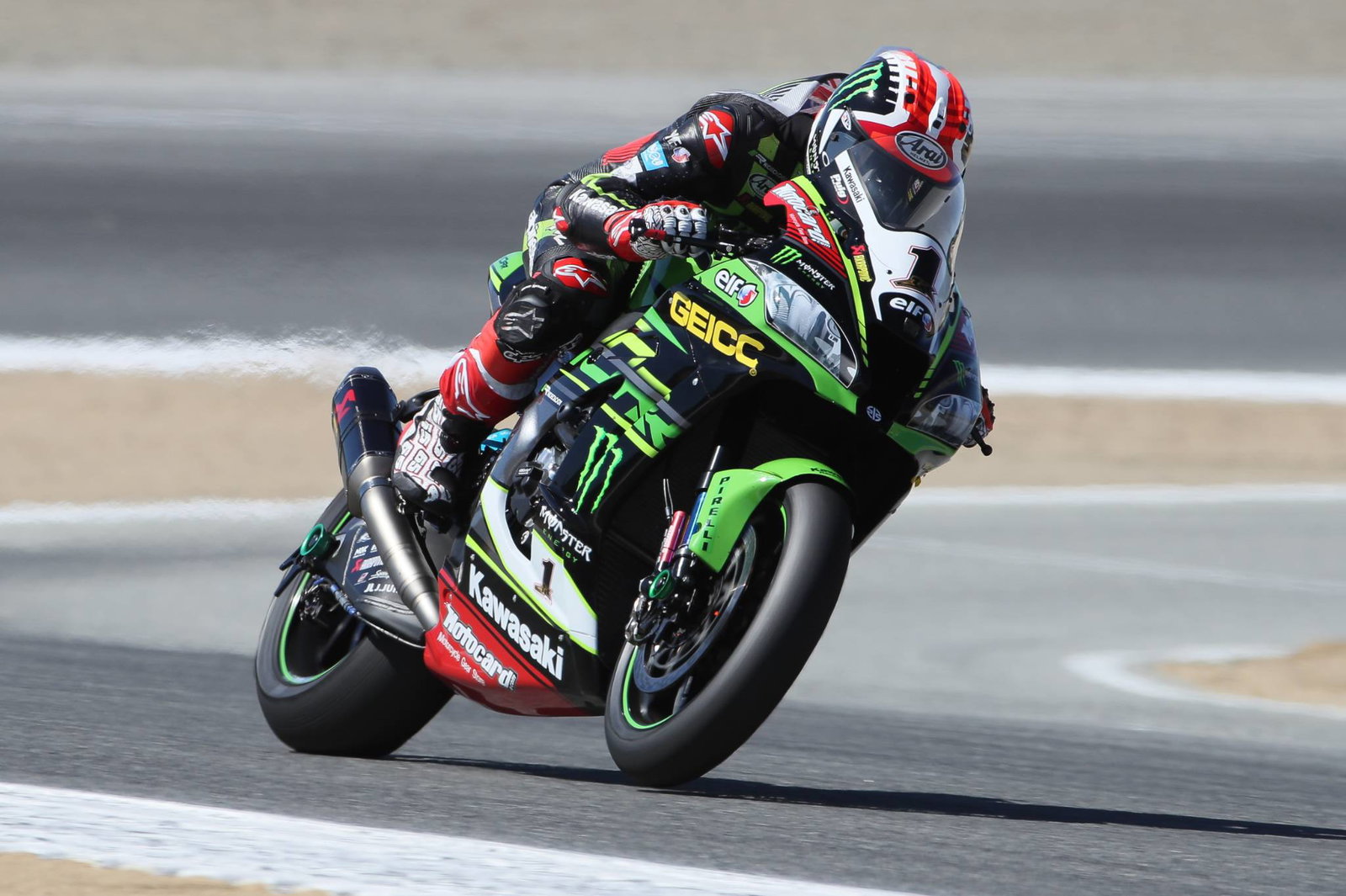 Rea remains top in red-flagged session