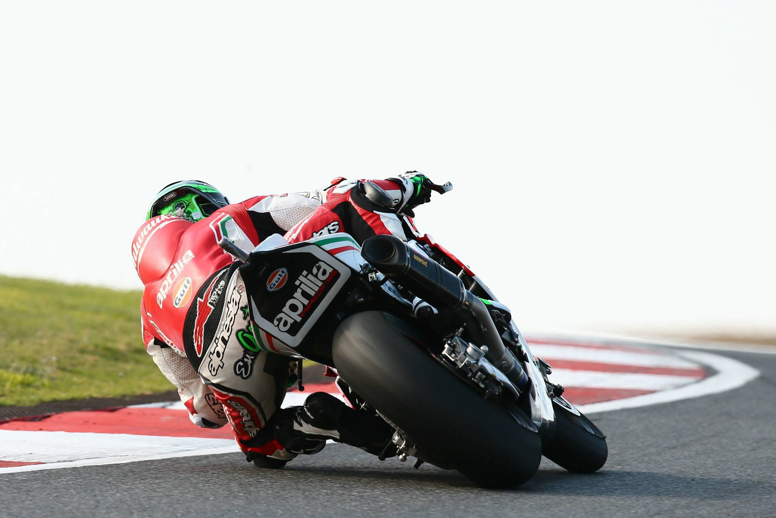 Melandri mengalahkan Rea di latihan terakhir