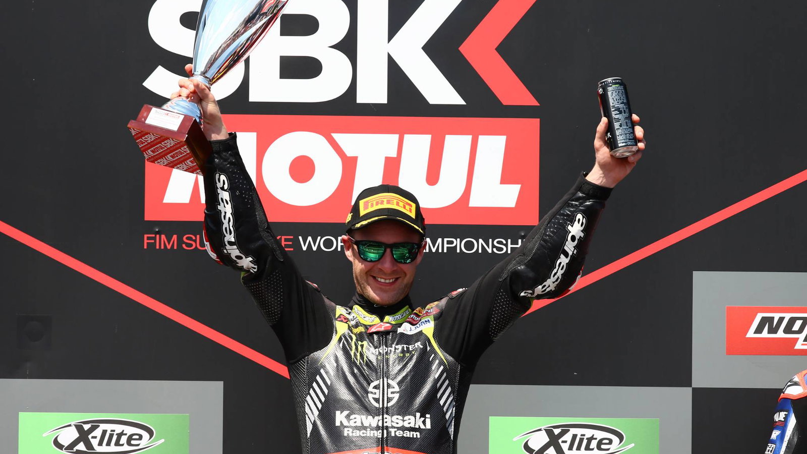 Rea extends winning run to six with Portimao double