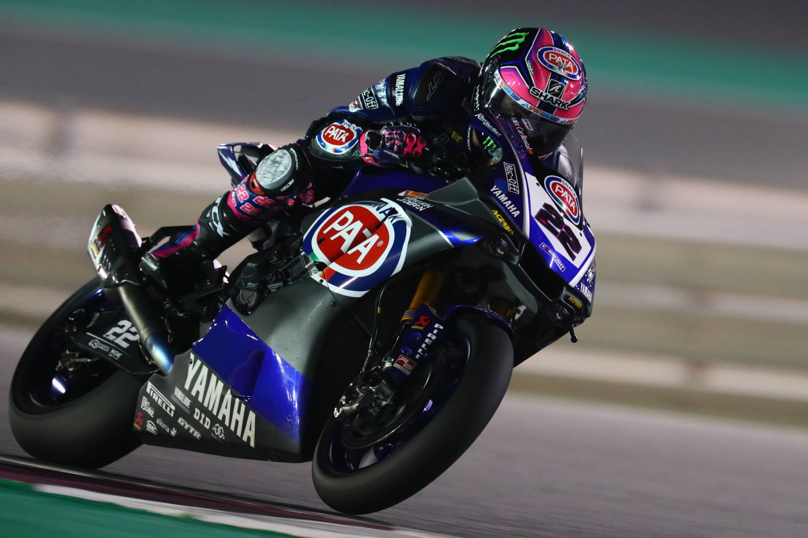 Qatar WorldSBK: Laverty mendapat 'tyred' di belokan terakhir