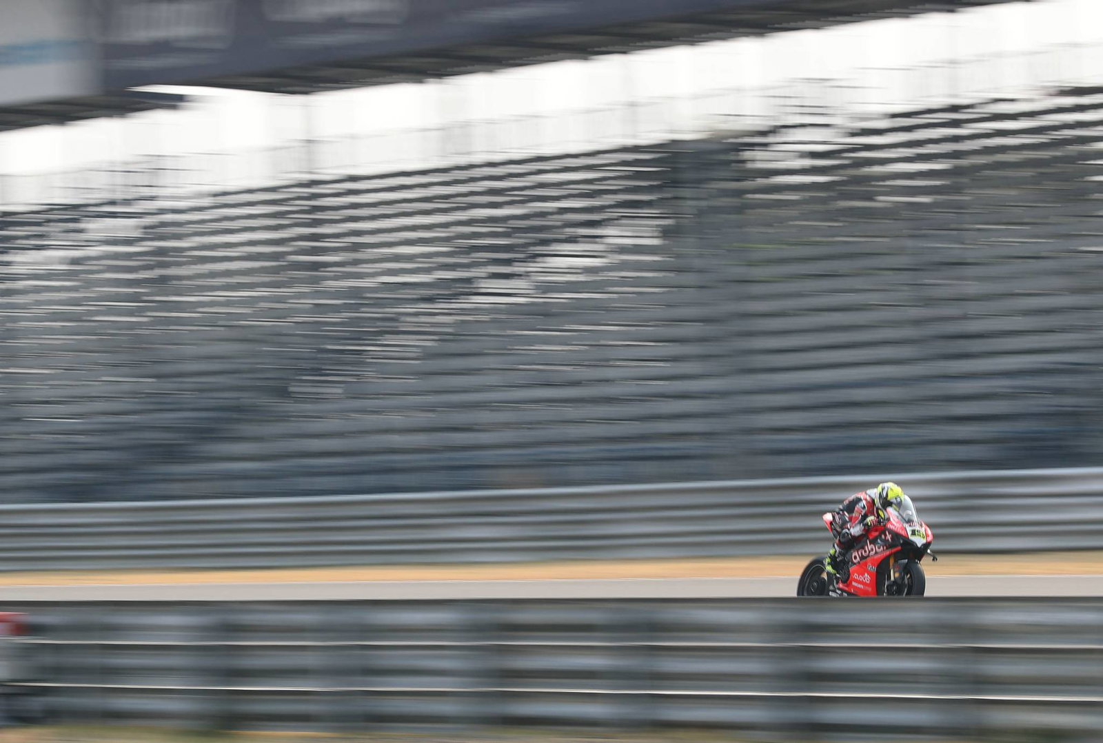 Bautista wins red-flagged sprint race