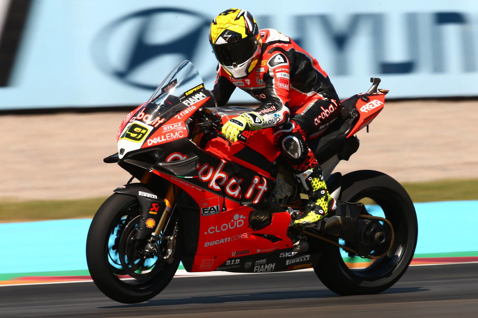 Enam pebalap World Superbike duduk di Argentina Race 1 dengan alasan keamanan