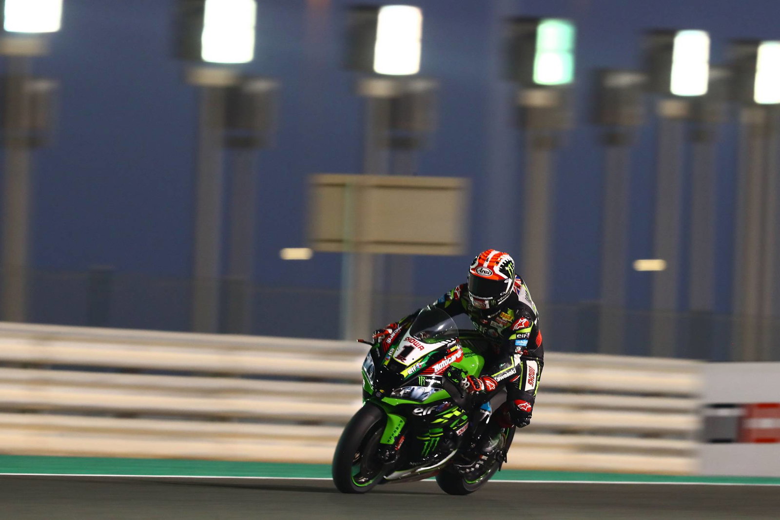 Qatar WorldSBK: Rea memimpin latihan terakhir dari Lowes