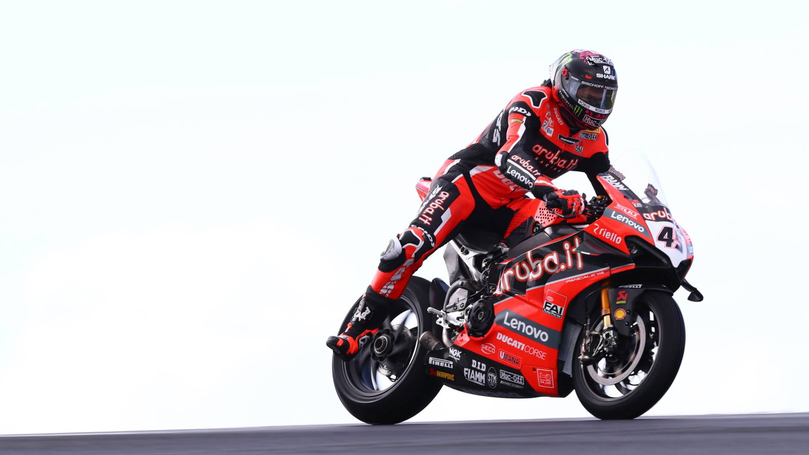 Redding leads pack at Phillip Island WorldSBK