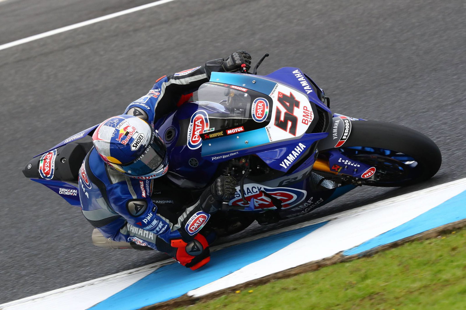 Sykes membombardir tiang Phillip Island, kecelakaan besar bagi Bautista
