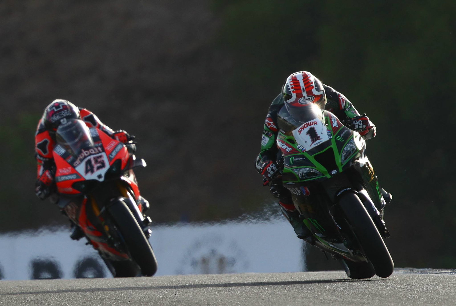 Redding sends a message with classy Jerez WorldSBK win over Rea