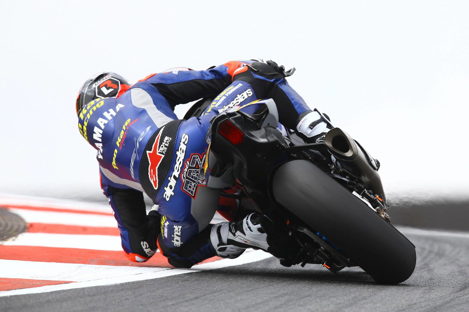 Portimao WorldSBK: Razgatlioglu memimpin Yamaha 1-2 di Portimao FP1