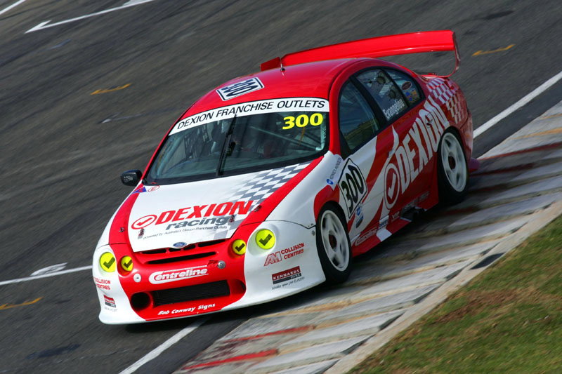 Lowndes leads Ford charge in qualifying.