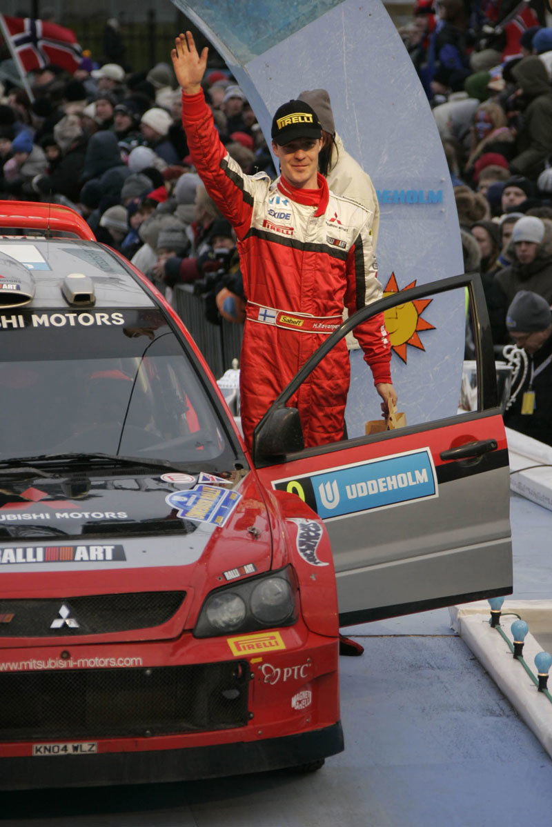 Dark cloud over Subaru in Mexico.